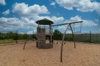 NEW Luxury Lodge for 12,next to SDC, Lake View,Indoor/Outdoor pools & Amenities