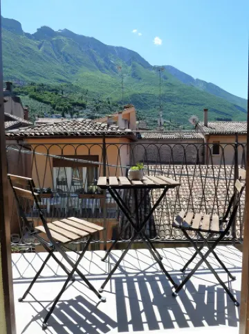 Apartment LUISA in the Casa Corte in the heart of Malcesine
