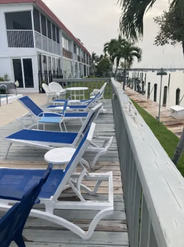 Rent a place in Paradise.