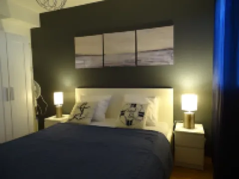 Beach 200 m away! Comfort, private wifi, bed linen, swimming pool, terrace, garden, parking lot