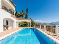 Villa with private pool and amazing views Hotels in Salobrena