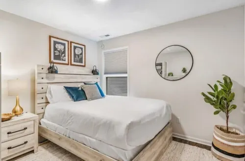 Traveling worker-ready Transitional Modern Home!