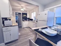 Cozy Beachtown Bungalow perfect for any getaway