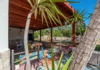 B & B Yellow wolfbane Hotels in Mattinata