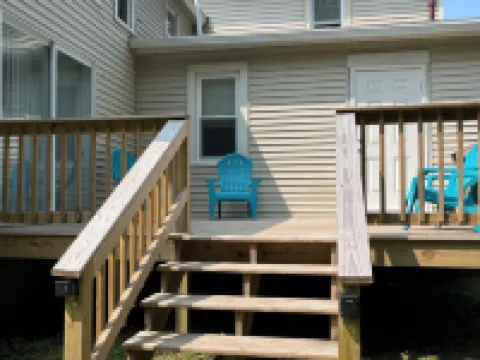 Lake Life 1BD at heart of GOTL. Bright & Airy and right off the strip. 杰尼瓦酒店