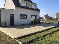 Sea view house near beach 龐馬爾酒店