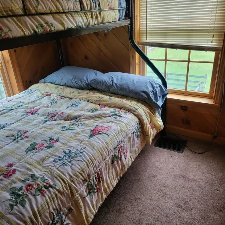 Beautiful Lodge for Weddings, Reunions, Events or Family Gatherings. Sleeps 25+