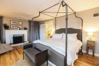 Luxury Home with Stunning Mountain and Golf Course View’s! Hôtels à proximité de : Highlands College of Montana Tech