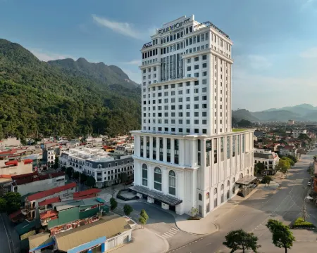 Four Points by Sheraton Ha Giang Hotels in Ha Giang