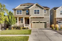 Pool!! 4,000 Sqft Cozy Mtn Home! Huge Game Room! Family Friendly Pool Table