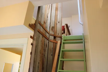 Redwood Loft -Tiny house