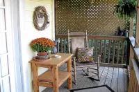 Moose Crossing Cabin...Private, Not Isolated