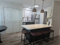 Charming 2-bedroom condo in McHenry Close To Lake Activities and Ski Resort