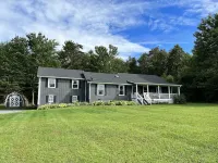 Less than10 miles from Shenandoah National Park, Luray Caverns & Wedding Venues
