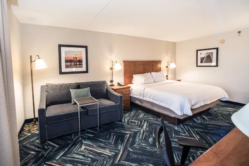 Hampton Inn Louisville-North/Clarksville Hotels in Clark County