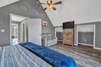 Kyle's Place is a relaxing retreat in close proximity to Smith Mountain Lake.
