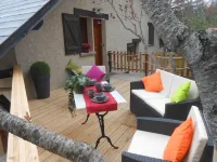 538sq/feet 1 bedroom flat with 247sq/feet private terrace 포숑-드-바흑쓸로네뜨 호텔