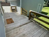 Clean, comfortable home. Hotels in Marion