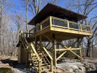 The Crows Nest Hotel di Pendleton County