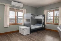 T West Lodging