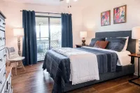 Breathtaking views @ 4,020 ft. Remodeled cabin. Sleeps 12