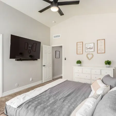 Gilbert Oasis ~ 5-Star Luxury Remodel! EV Charger, Putting Green & Single Story