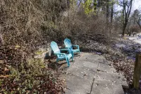 Unique Stay in a 1907 Log Cabin on The Kentucky River