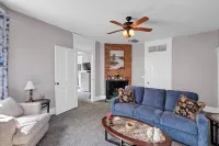 Pleasant duplex with AC in The Highlands, Louisville - WiFi included