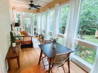 Modern cabin near Table Rock/Pretty Place