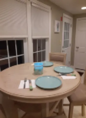 Family - friendly home 1.5 miles to Craigville Beach (Beach pass Inc