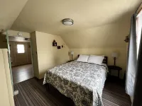 Enjoy your stay in Bozeman with this home in easy walking distance to downtown.