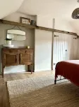 Cosy country cottage with lots of local walks, and short drive into Woodbridge