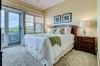 The Best Views of Grand Haven Channel & Lake Michigan from Brezza Di Lago 11