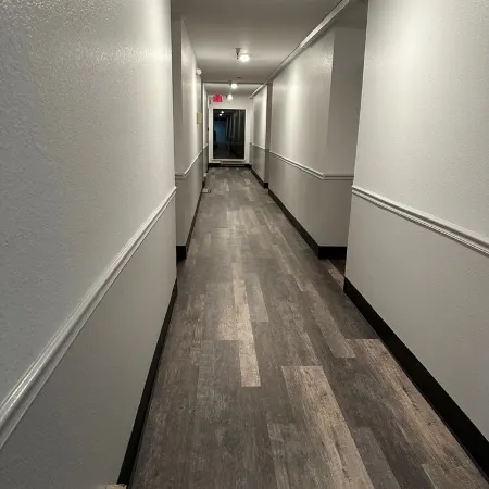 Deluxe, Spacious Studio Condo in the Heart of Prospector Square, w/ Full Kitchen
