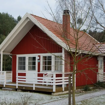 Cozy Sweden house by the sea