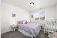 New Luxury Townhome near Utah Lake! Mountain Views. Family Friendly amenities! 레히 레이크뷰 에스테이츠 공원 주변 호텔