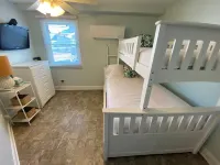 Steps 2 Beach- Family, Walk 2 Downtown, Close 2 AC.