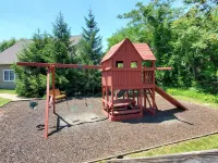 Gorgeous Harbor Country Cottage; PRIVATE HOT TUB; close to downtown/beach