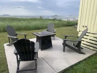 Popham Beach Direct Oceanfront Cottage Steps to the sand Hotel a Phippsburg