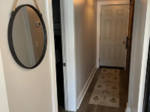 Karine's Cottage Beautiful Cottage w/ Boat Parking イウカのホテル