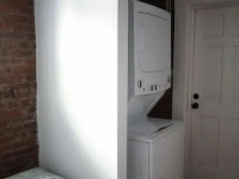 Beautiful 4bd, 2.5ba Lancaster Center City Townhome Hotels in Lancaster