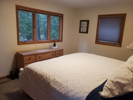 Winter's a Good Time to Stay in & Cuddle at Surfdaze