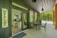 Afternoon Delight at Trickle Creek at Hocking Hills