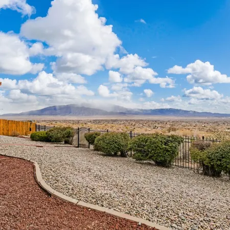 Relaxing, comfortable home for entertaining or enjoying the view