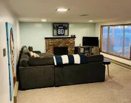 Spacious 4 bedroom lakefront house: with private dock and pool.