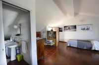 Mansard 14 kilometer sea