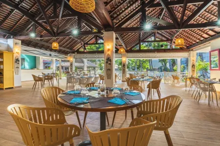 Hotel Exsel Alamanda