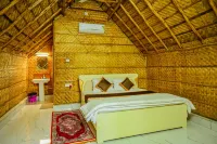 Tamarind Tree Way Side Amenities - بوتيك