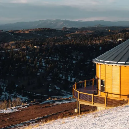 Luxury Off-Grid Yurt: Hot Tub, Epic Views, WiFi, 10 Mins from Cripple Creek!