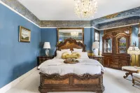 SJ Downtown Victorian Master King Bedroom 2 - Homestays